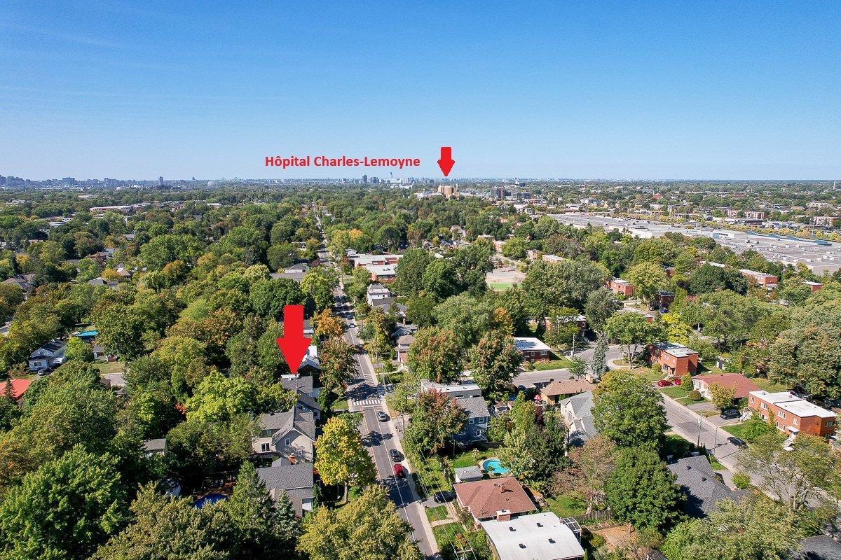 









545


Rue de Springfield

,
Longueuil (Greenfield Park),




QC
J4V1X9

