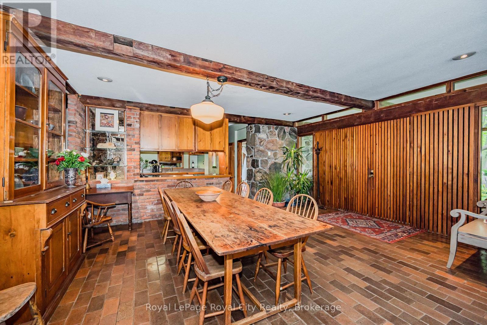 












1159 CAMPBELLVILLE ROAD

,
Milton,




Ontario
L0P1B0

