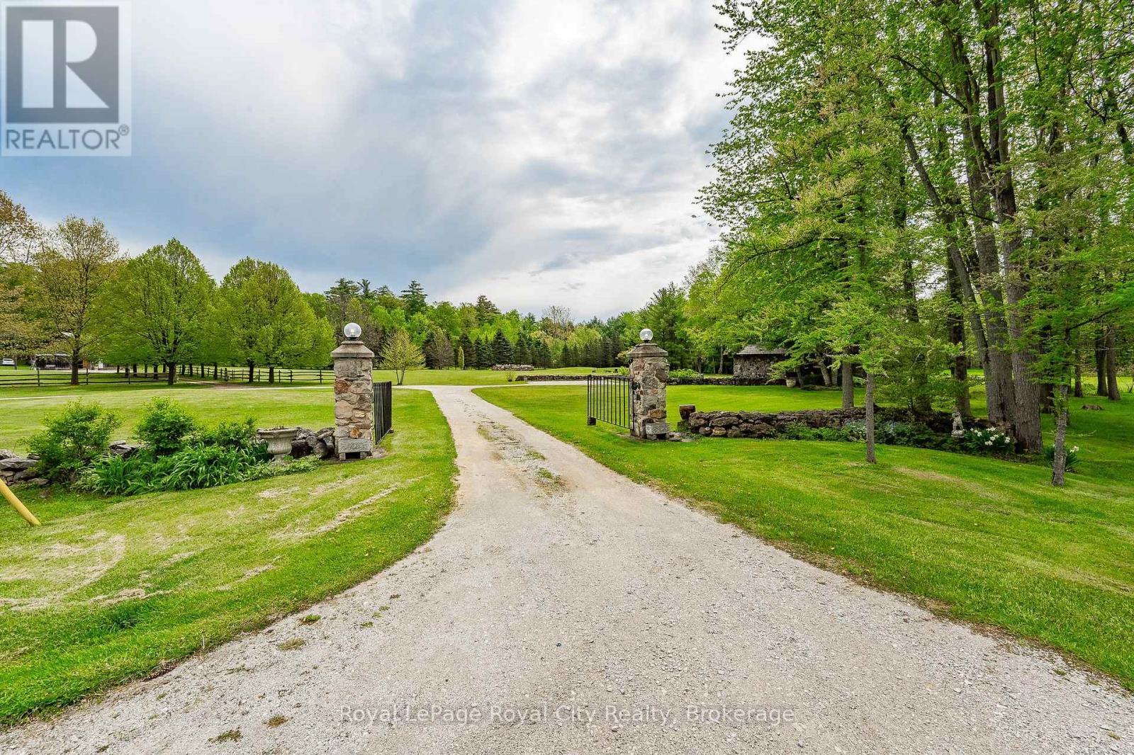 












1159 CAMPBELLVILLE ROAD

,
Milton,




Ontario
L0P1B0

