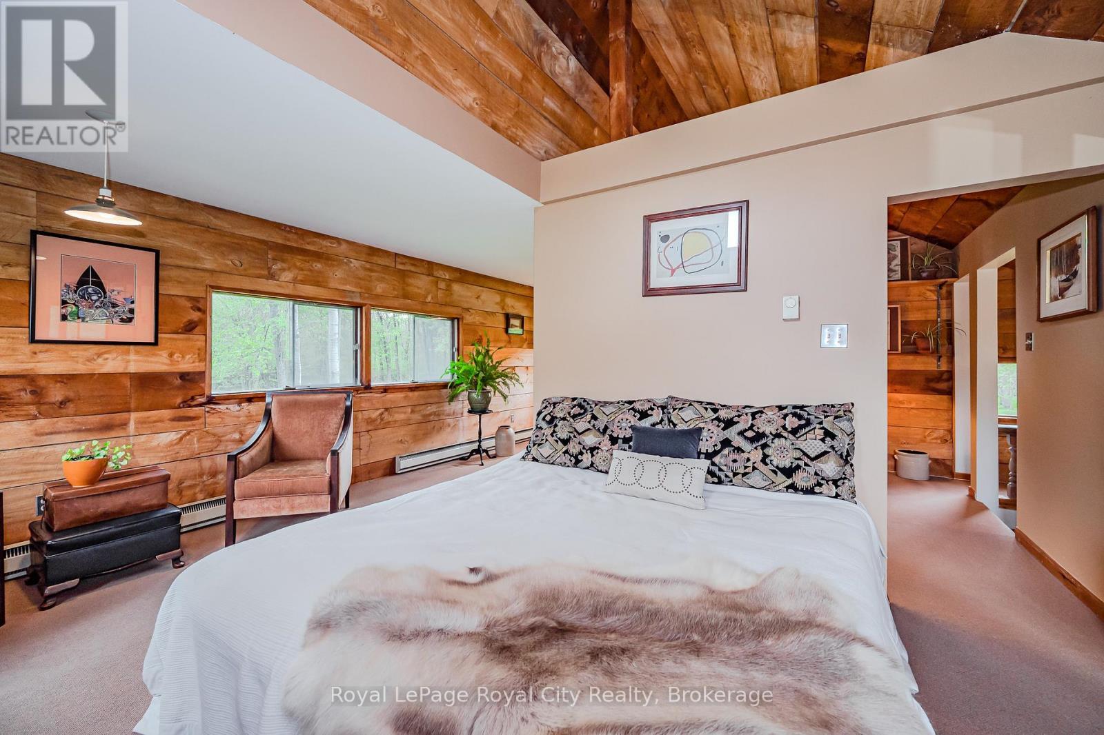 












1159 CAMPBELLVILLE ROAD

,
Milton,




Ontario
L0P1B0

