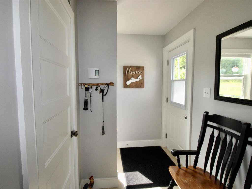 












11599 Kempt Head Road

,
Boularderie Center,




NS
B1X 1K6

