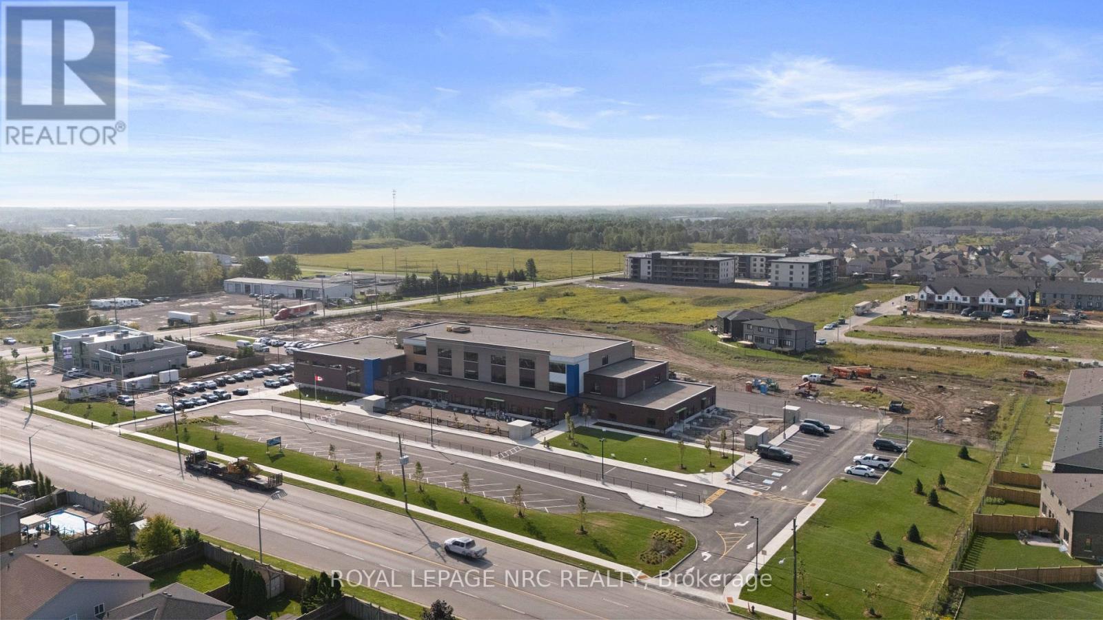 












7392 SPLENDOUR DRIVE

,
Niagara Falls (Brown),




Ontario
L2H3V8

