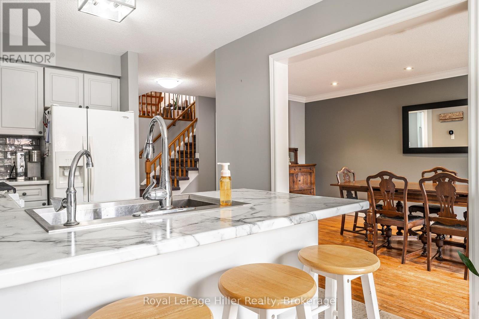 












416 BRUNSWICK STREET

,
Stratford,




Ontario
N5A3N4

