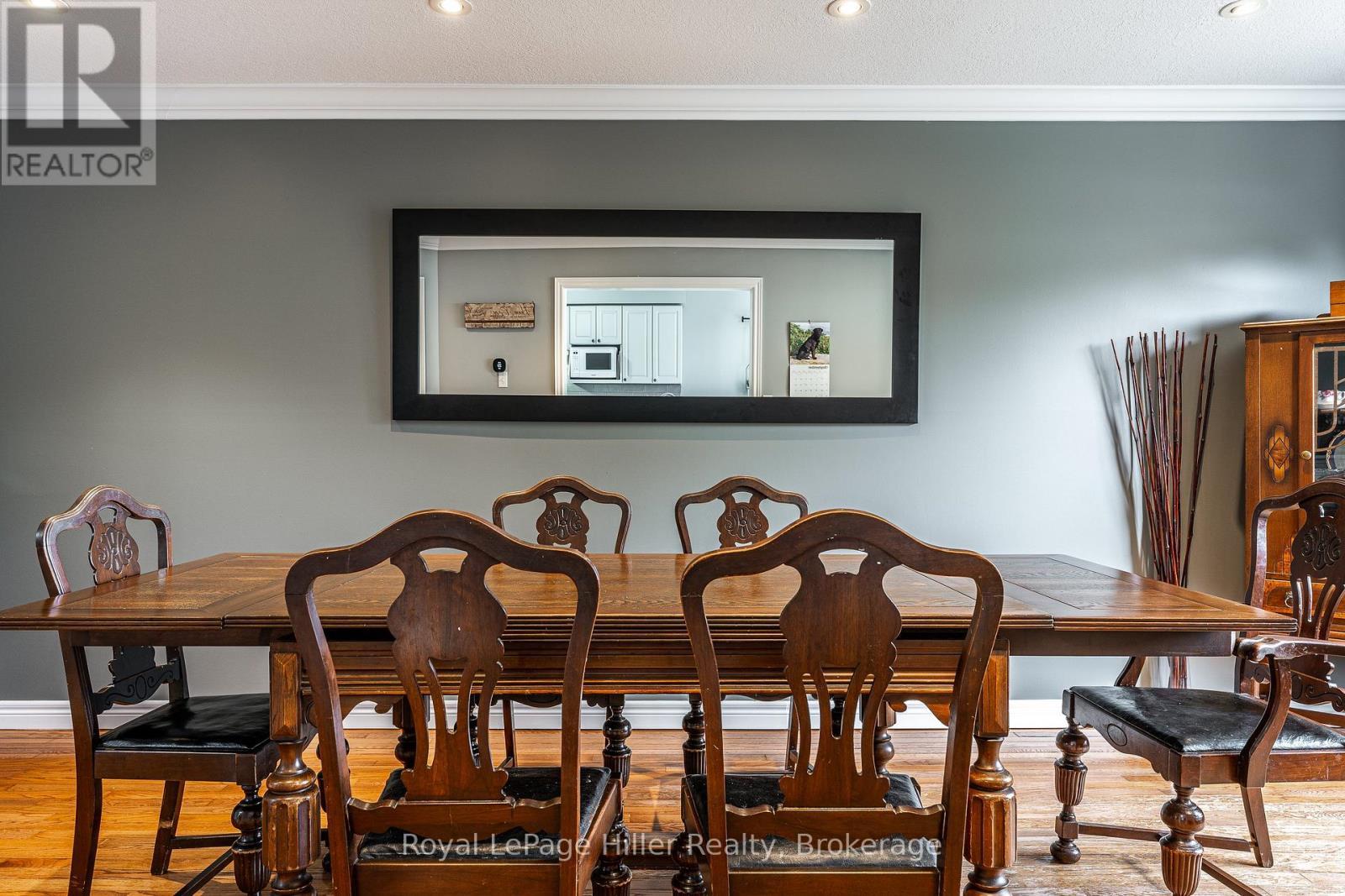 












416 BRUNSWICK STREET

,
Stratford,




Ontario
N5A3N4

