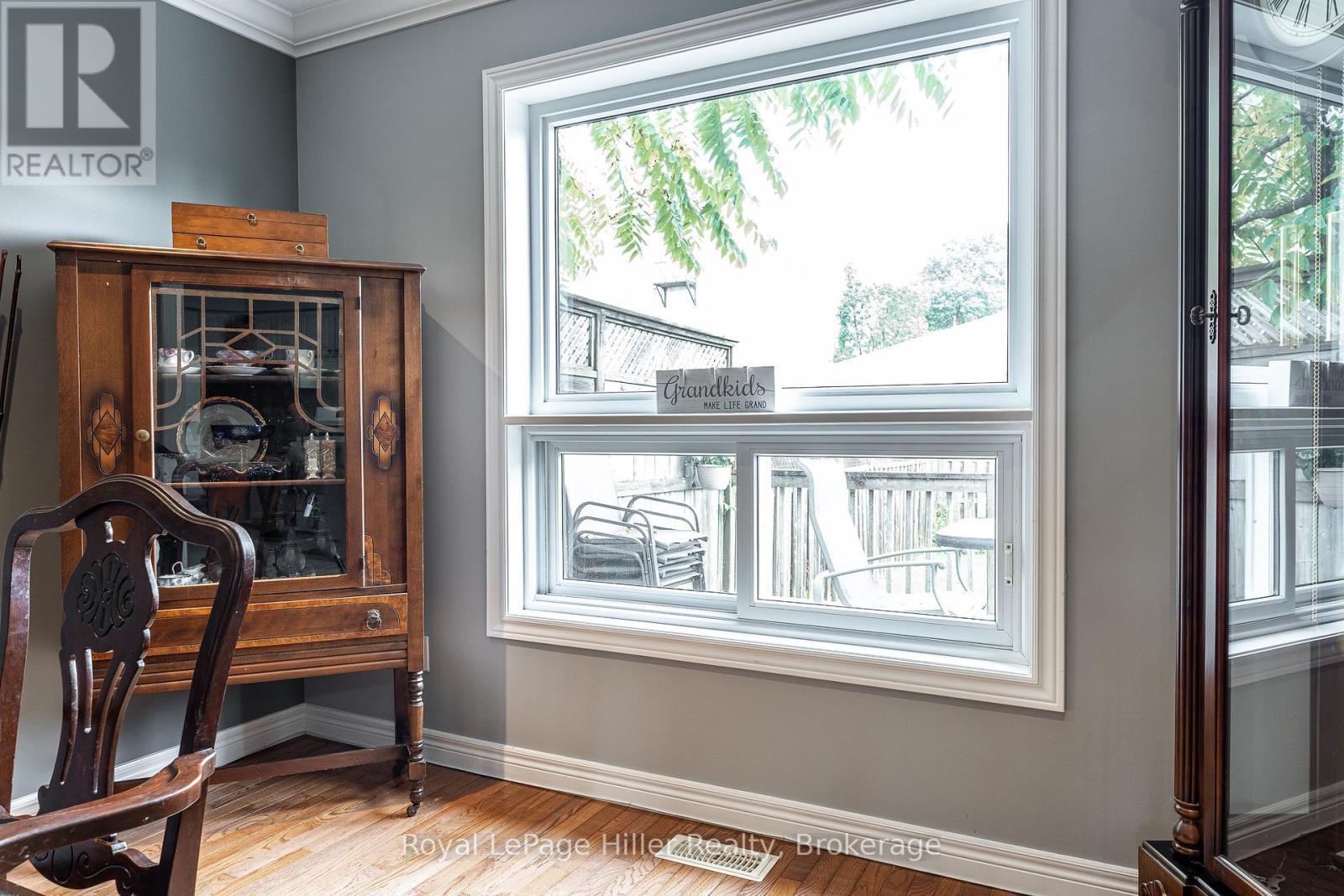 












416 BRUNSWICK STREET

,
Stratford,




Ontario
N5A3N4

