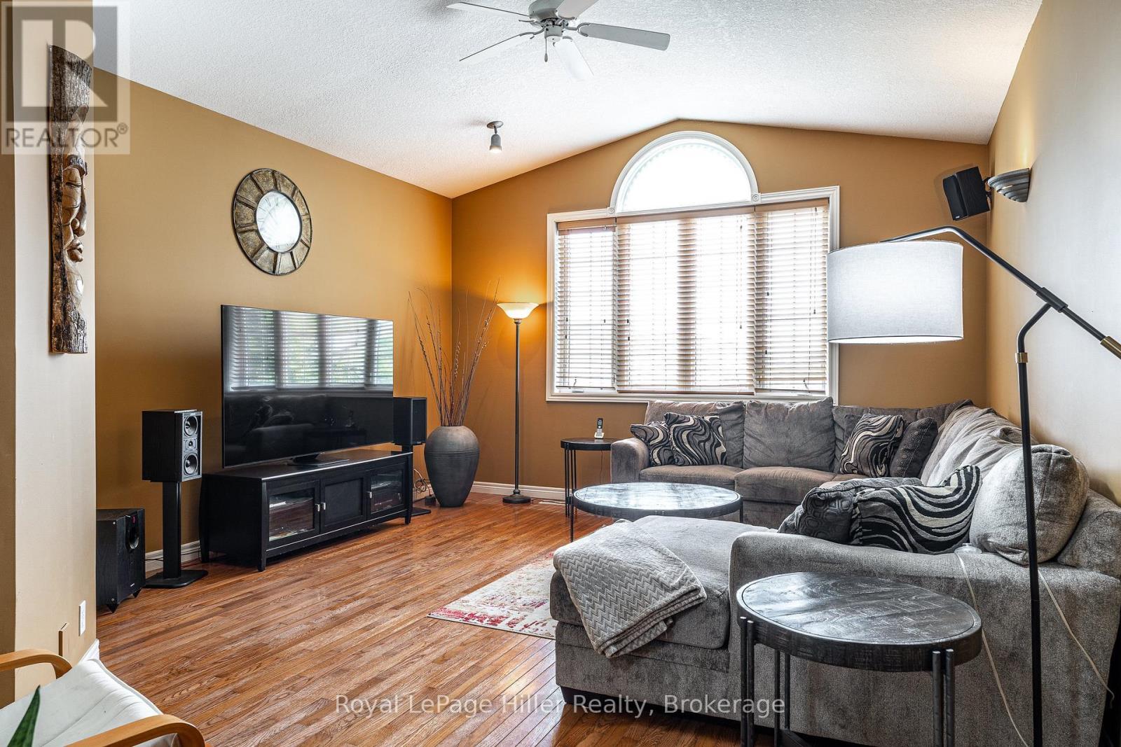 












416 BRUNSWICK STREET

,
Stratford,




Ontario
N5A3N4

