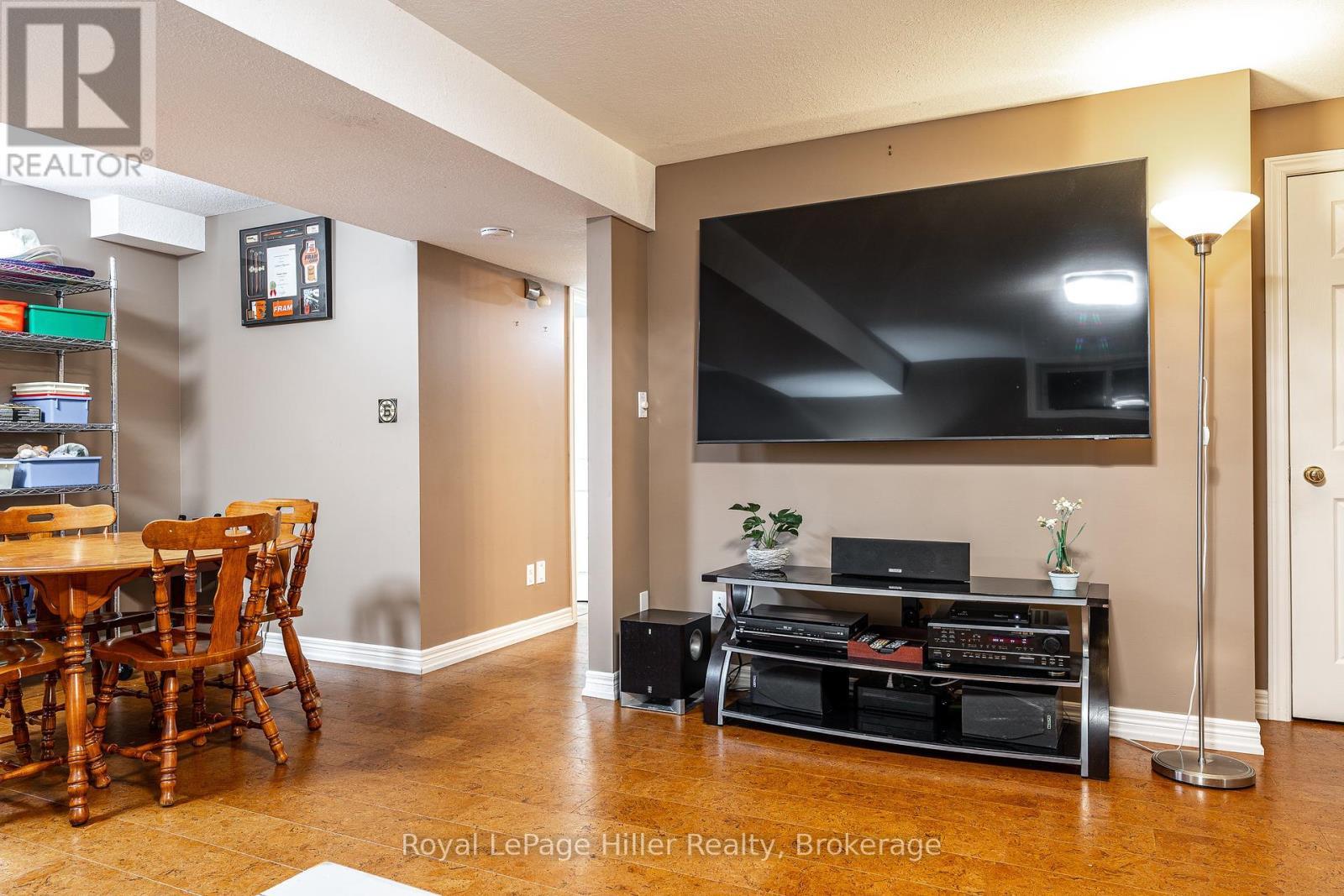 












416 BRUNSWICK STREET

,
Stratford,




Ontario
N5A3N4

