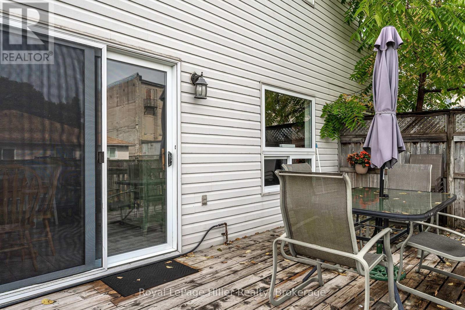 












416 BRUNSWICK STREET

,
Stratford,




Ontario
N5A3N4

