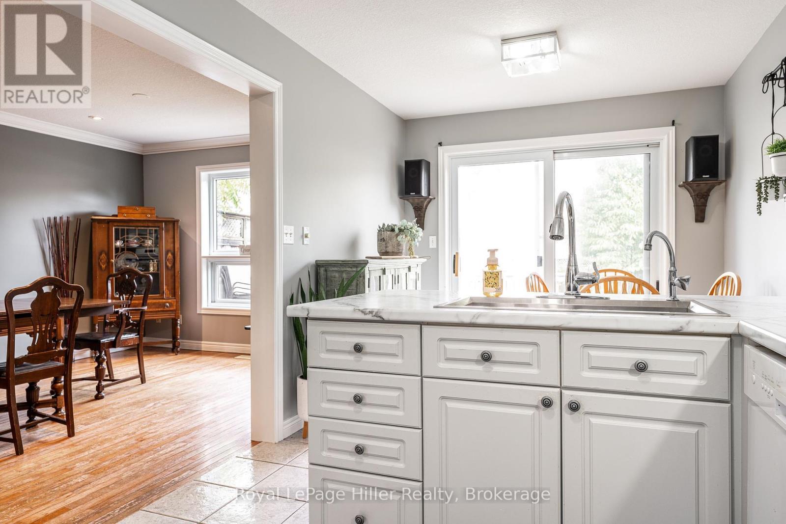 












416 BRUNSWICK STREET

,
Stratford,




Ontario
N5A3N4

