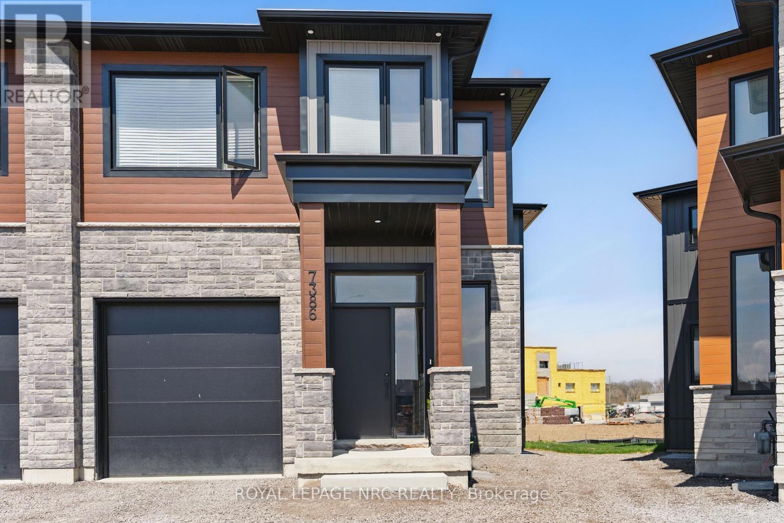 












7386 SPLENDOUR DRIVE

,
Niagara Falls (Brown),




Ontario
L2H3V8

