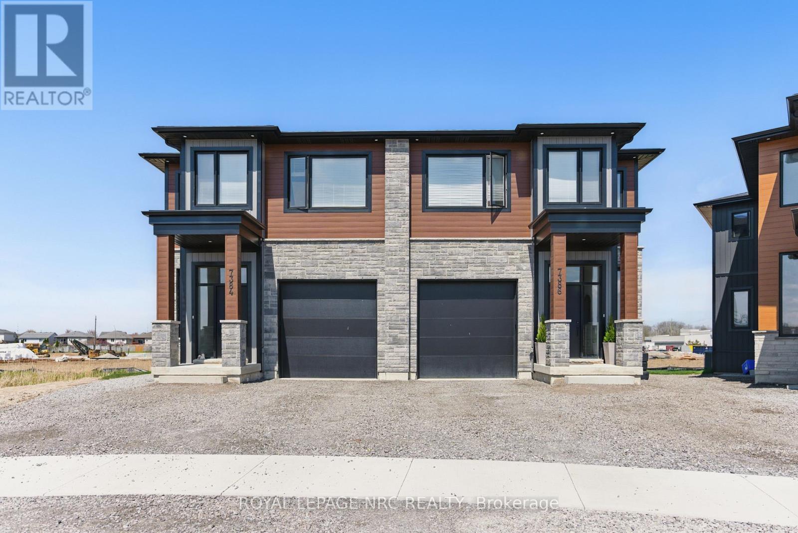 












7386 SPLENDOUR DRIVE

,
Niagara Falls (Brown),




Ontario
L2H3V8

