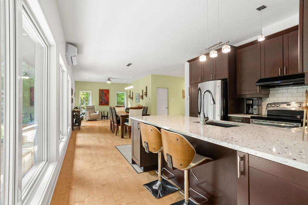









37


Ch. Stephenson

,
Gore,




QC
J8H3W8

