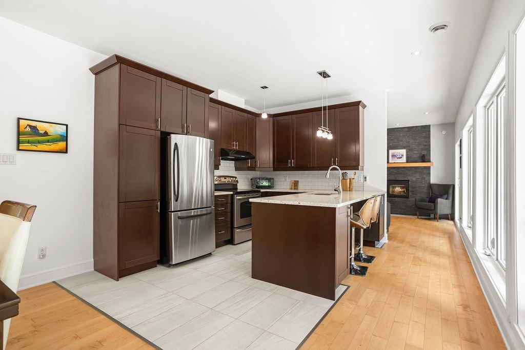 









37


Ch. Stephenson

,
Gore,




QC
J8H3W8

