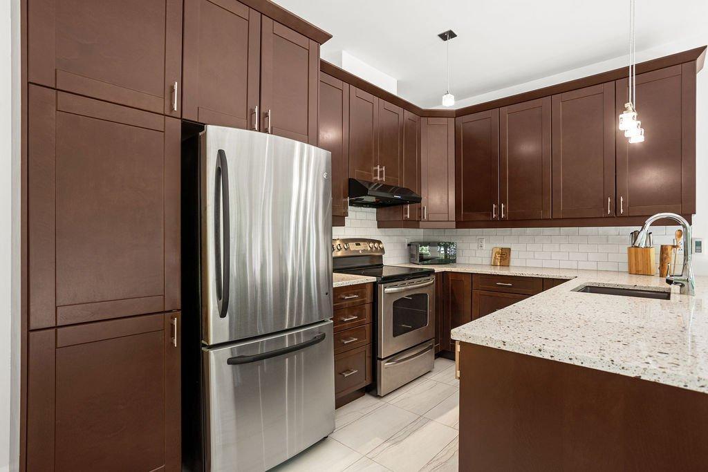 









37


Ch. Stephenson

,
Gore,




QC
J8H3W8

