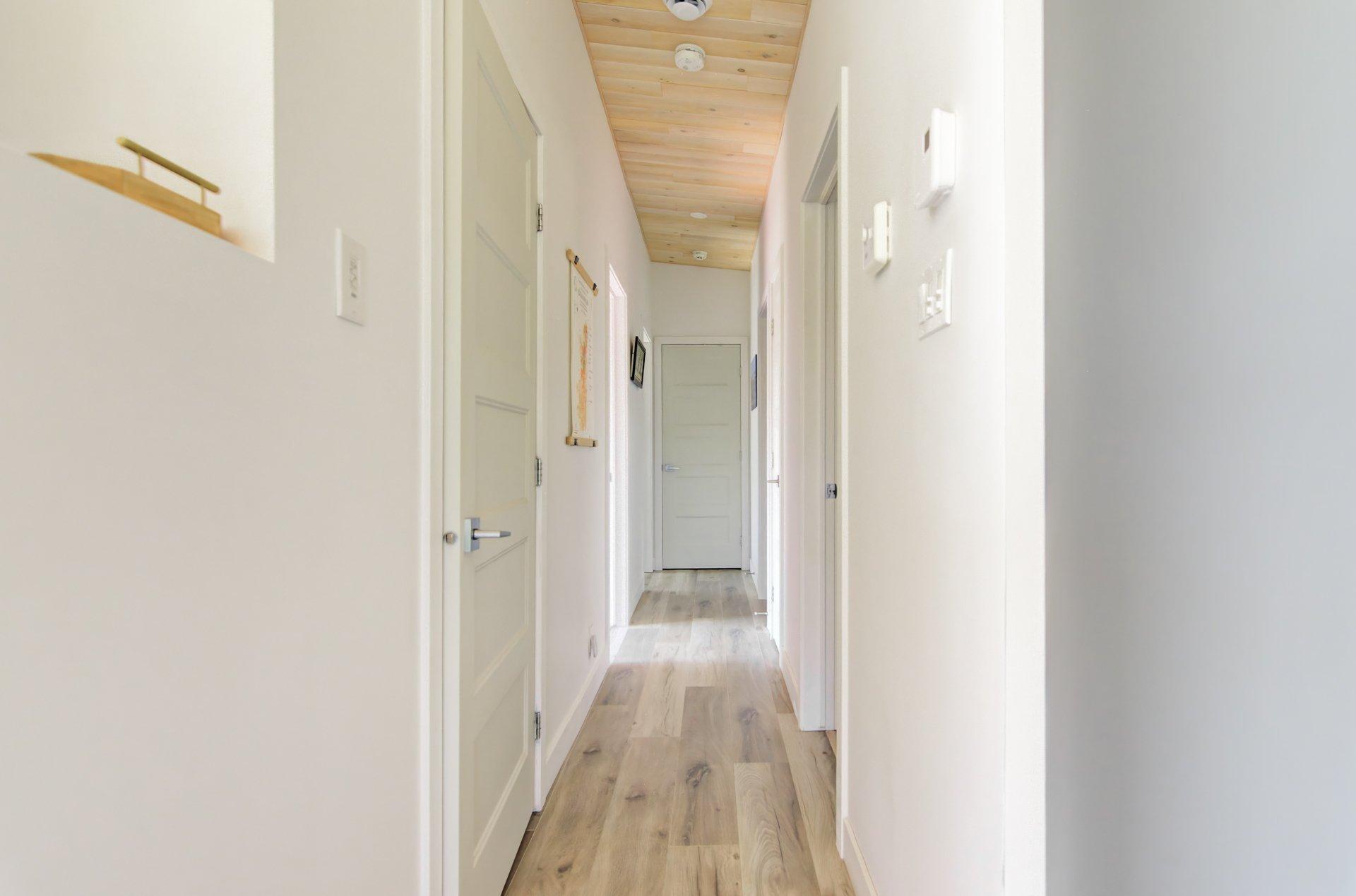 









1097


Ch. de la Côte

,
Lachute,




QC
J8H3W7

