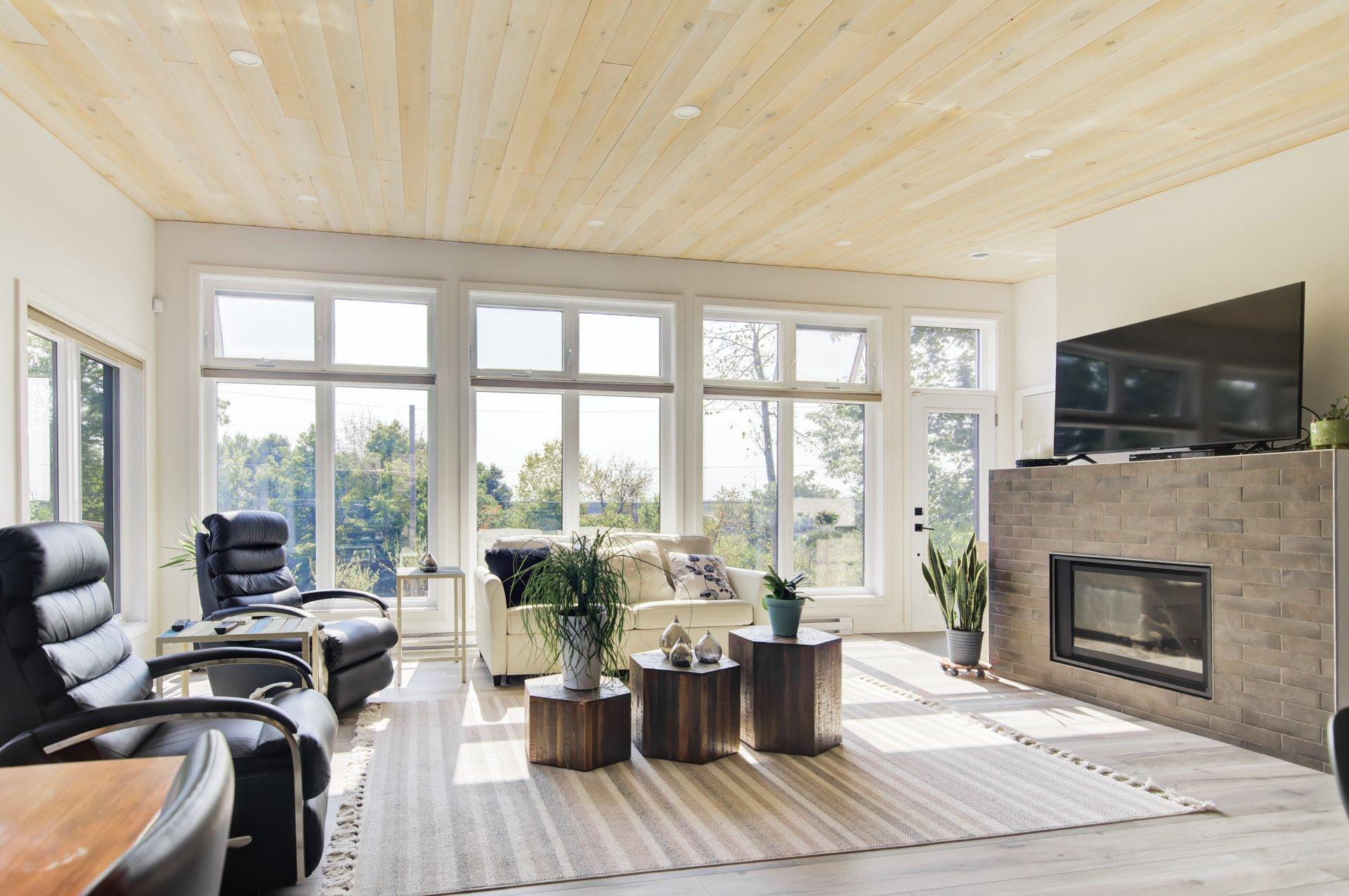 









1097


Ch. de la Côte

,
Lachute,




QC
J8H3W7

