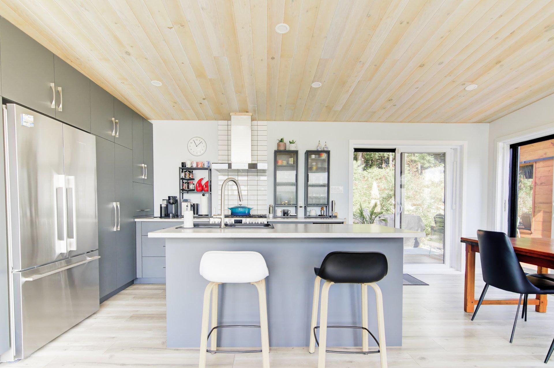 









1097


Ch. de la Côte

,
Lachute,




QC
J8H3W7

