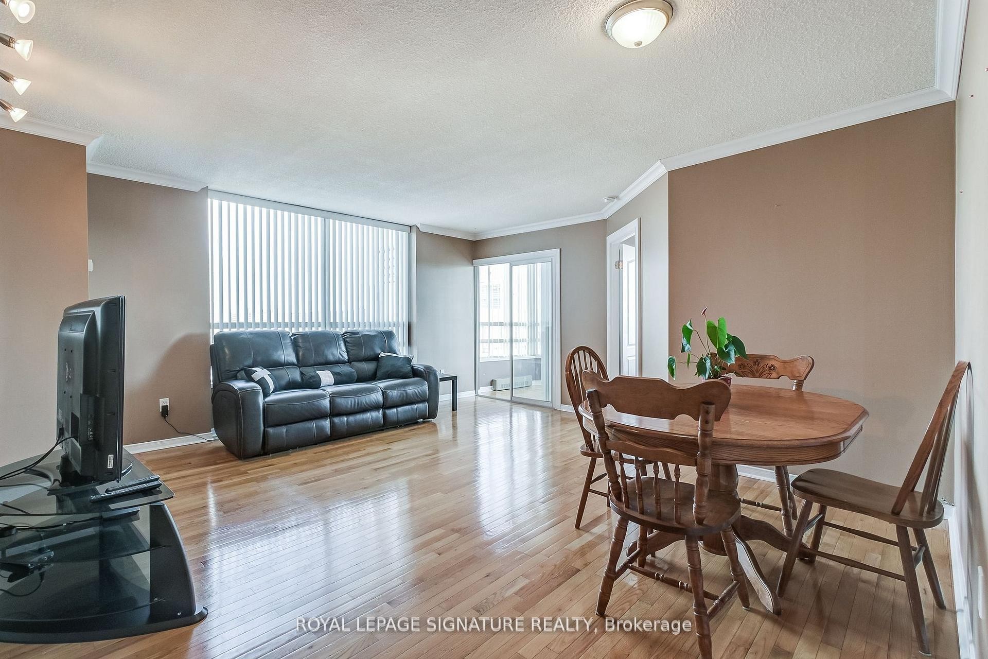 









75


King

Street East, 1105,
Mississauga,




ON
L5A 4G5

