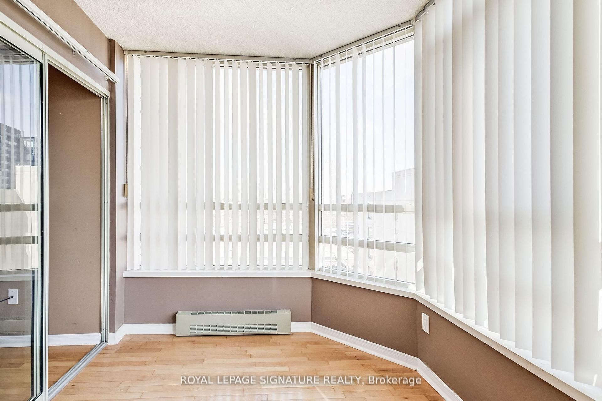 









75


King

Street East, 1105,
Mississauga,




ON
L5A 4G5

