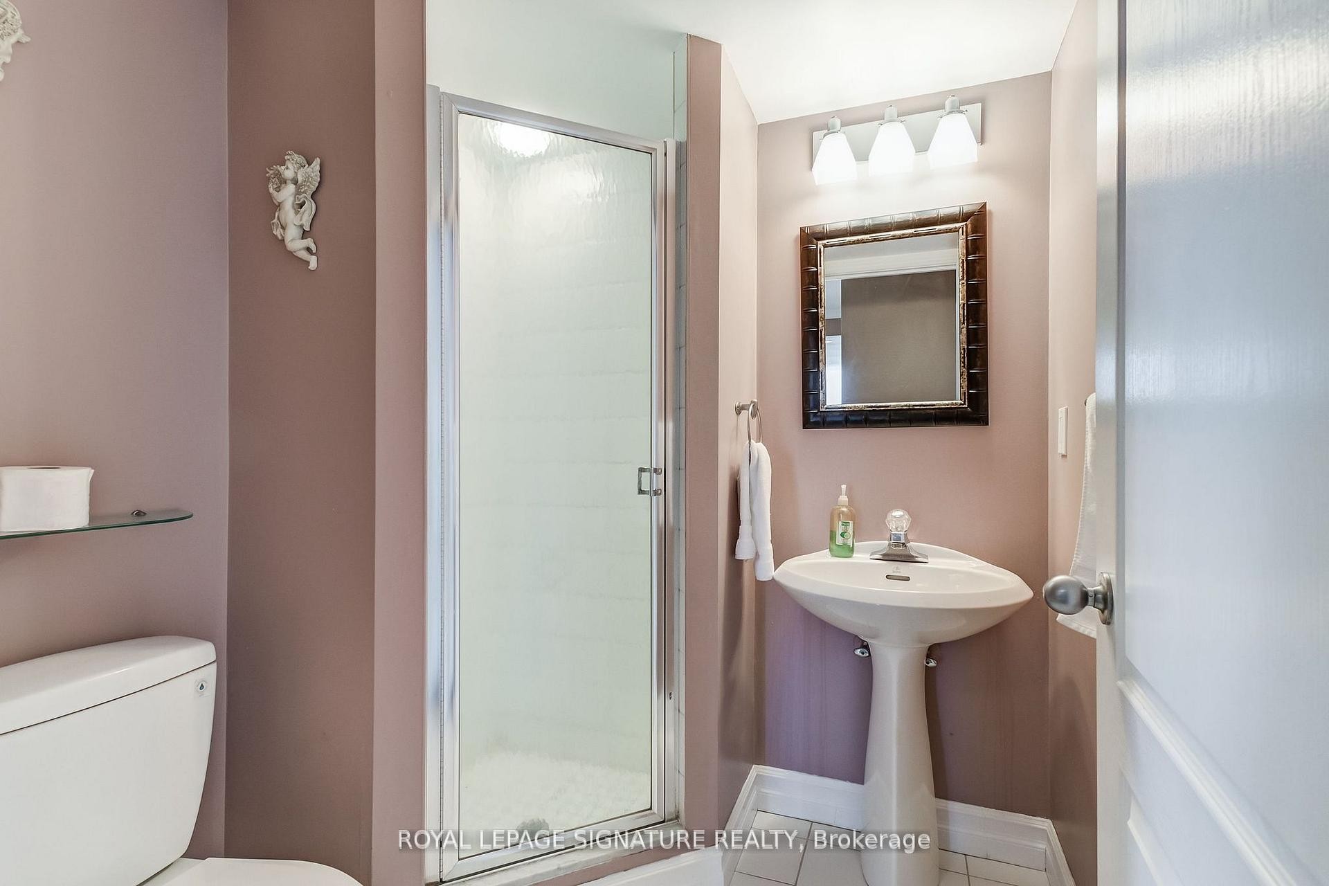 









75


King

Street East, 1105,
Mississauga,




ON
L5A 4G5

