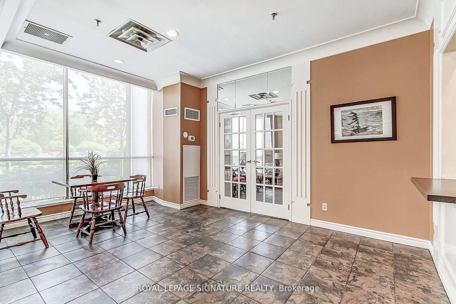 









75


King

Street East, 1105,
Mississauga,




ON
L5A 4G5

