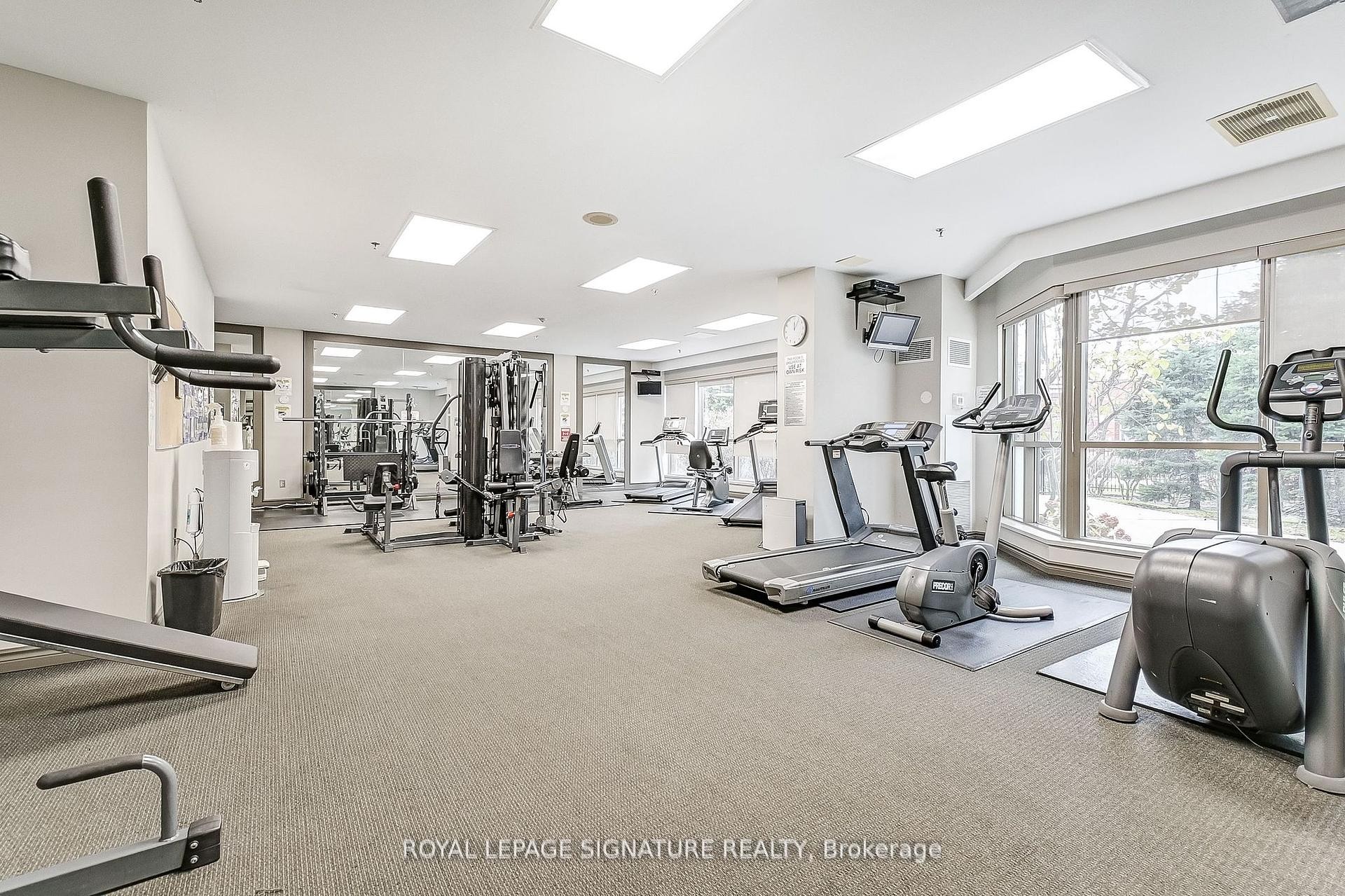 









75


King

Street East, 1105,
Mississauga,




ON
L5A 4G5

