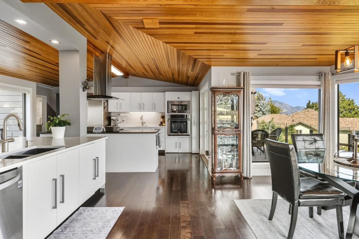 









6555


Sherburn

Road,
Peachland,




BC
V0H 1X7

