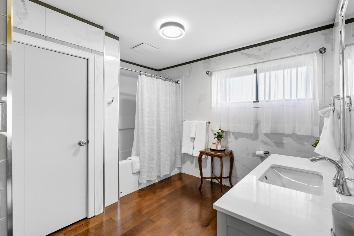 









6555


Sherburn

Road,
Peachland,




BC
V0H 1X7

