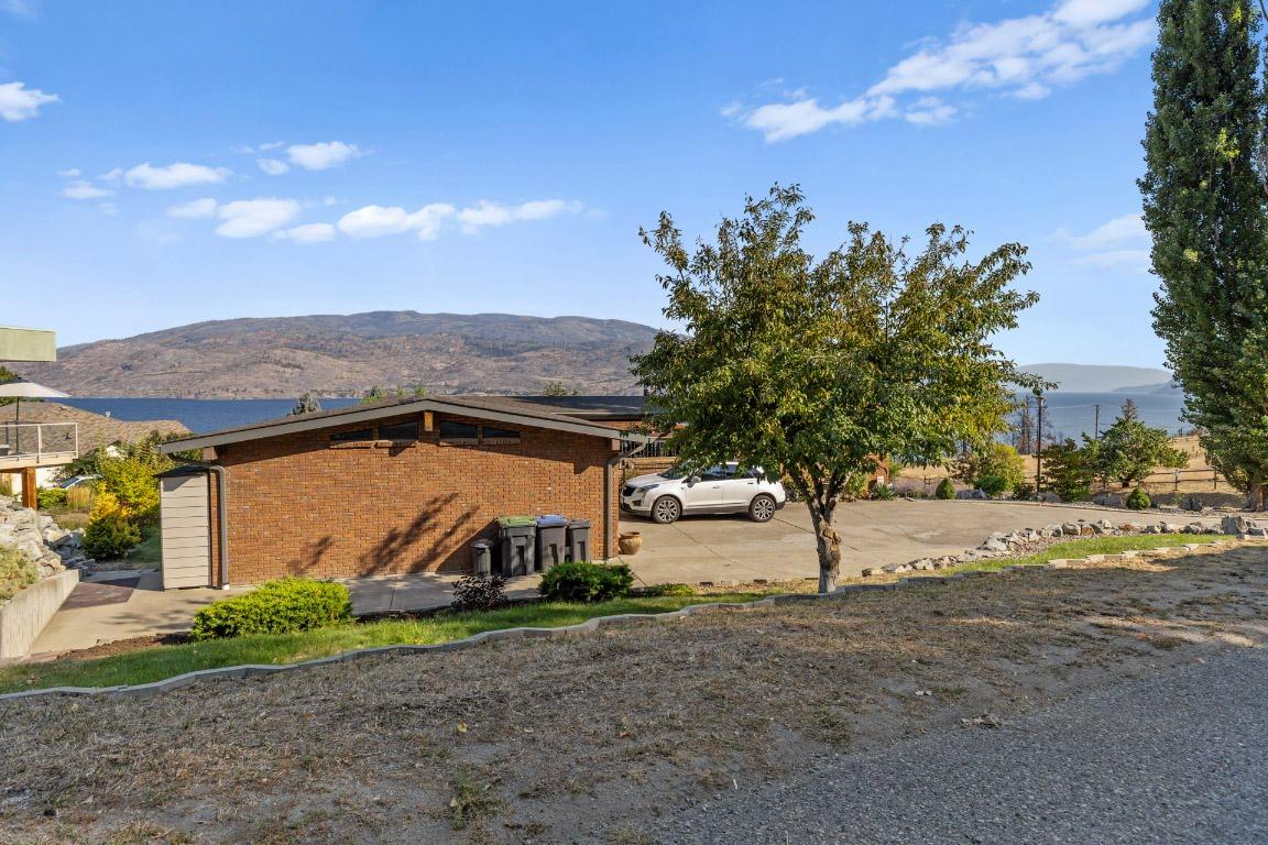 









6555


Sherburn

Road,
Peachland,




BC
V0H 1X7

