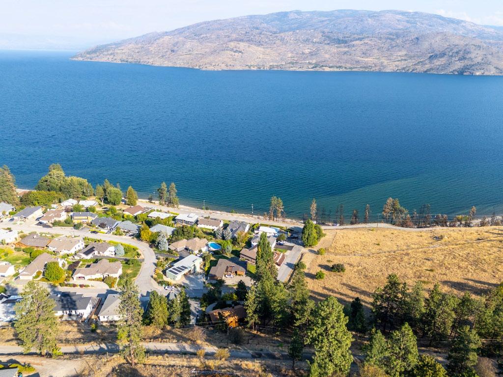 









6555


Sherburn

Road,
Peachland,




BC
V0H 1X7

