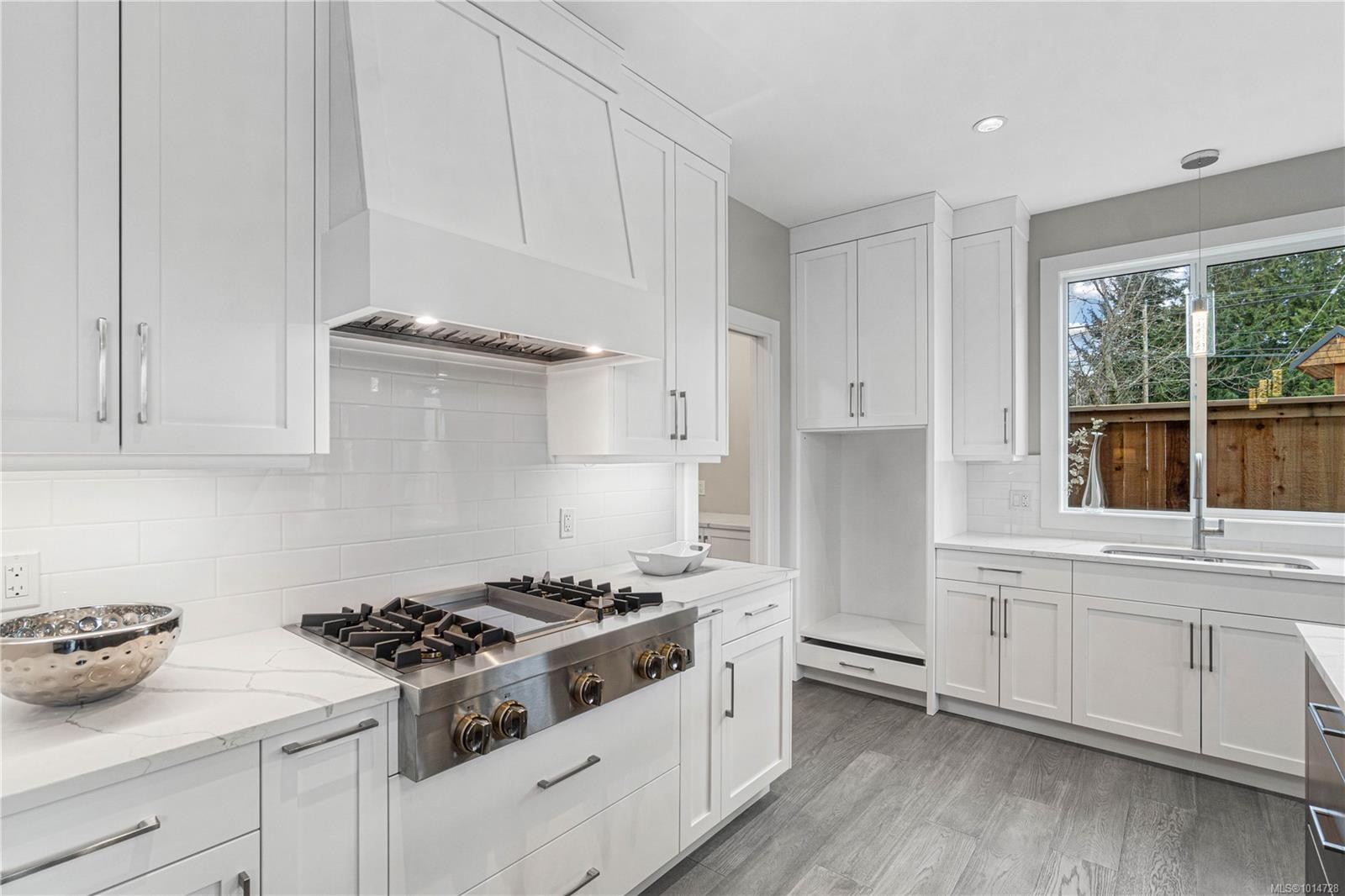 









1017


Coral

Pl,
French Creek,




BC
V9P 2E1

