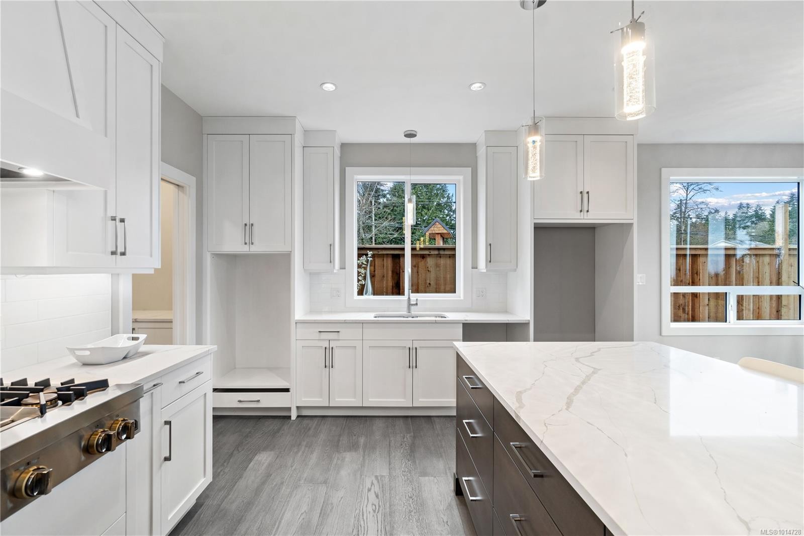 









1017


Coral

Pl,
French Creek,




BC
V9P 2E1

