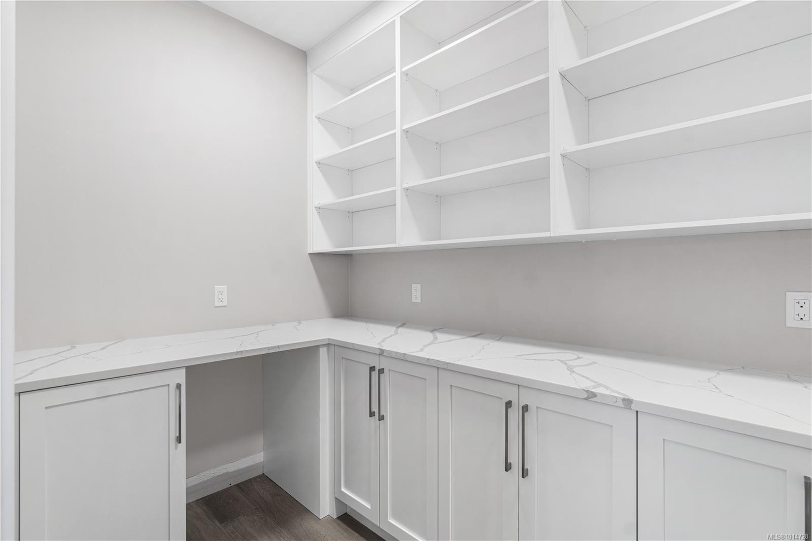 









1017


Coral

Pl,
French Creek,




BC
V9P 2E1

