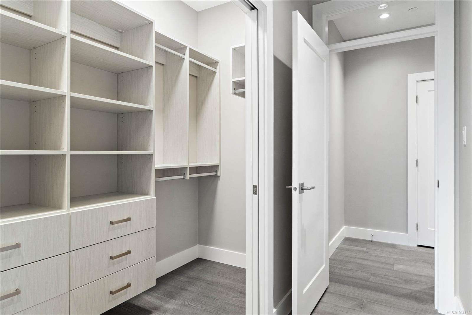 









1017


Coral

Pl,
French Creek,




BC
V9P 2E1

