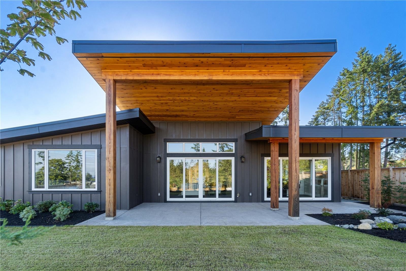 









1017


Coral

Pl,
French Creek,




BC
V9P 2E1

