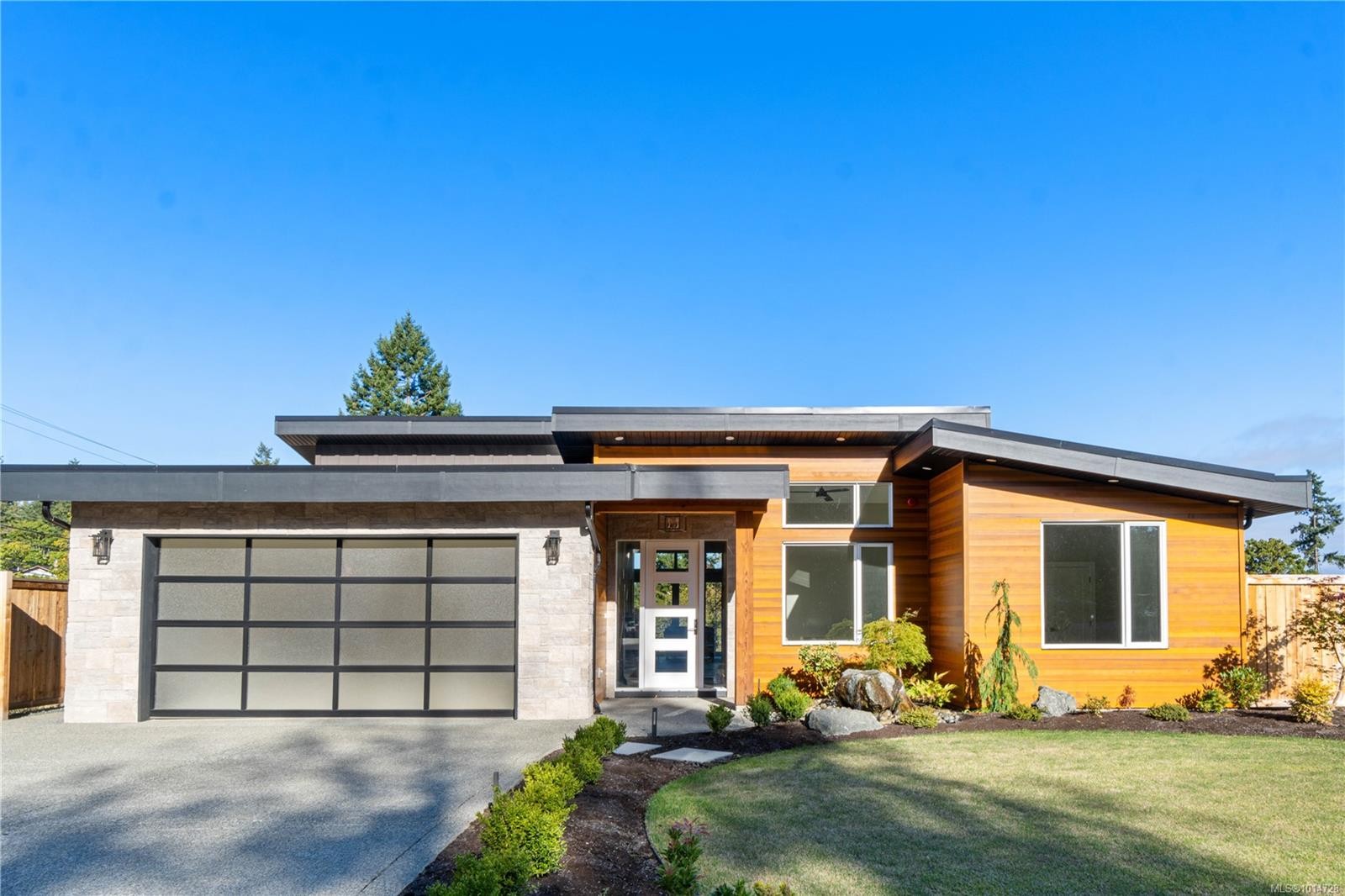 









1017


Coral

Pl,
French Creek,




BC
V9P 2E1

