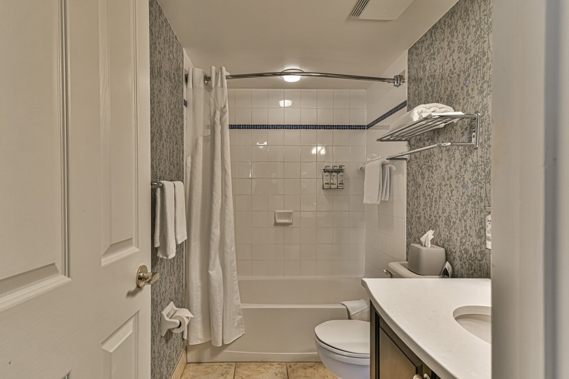 









160


Ch. du Curé-Deslauriers

, 441,
Mont-Tremblant,




QC
J8E1C9

