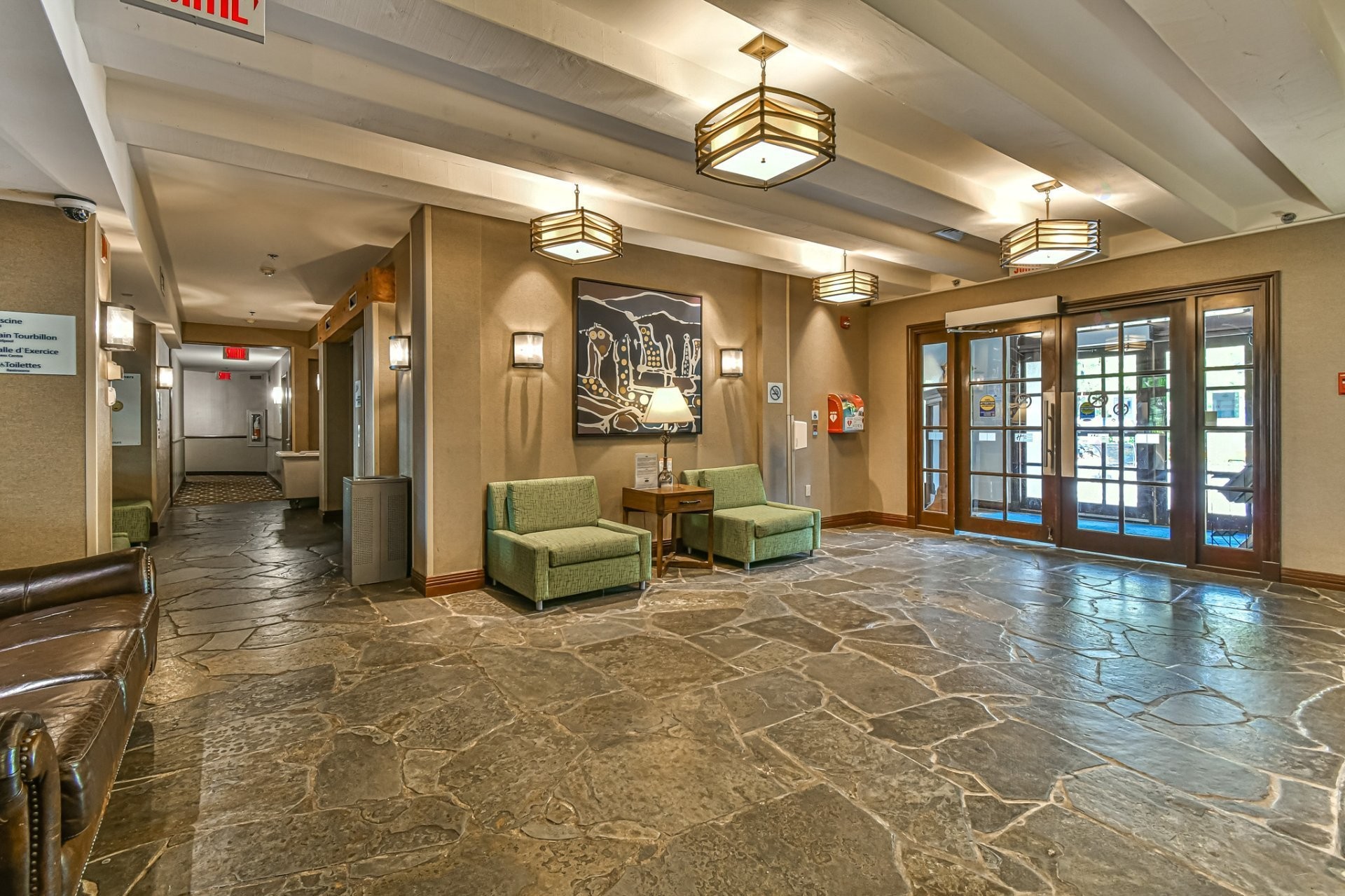 









160


Ch. du Curé-Deslauriers

, 441,
Mont-Tremblant,




QC
J8E1C9

