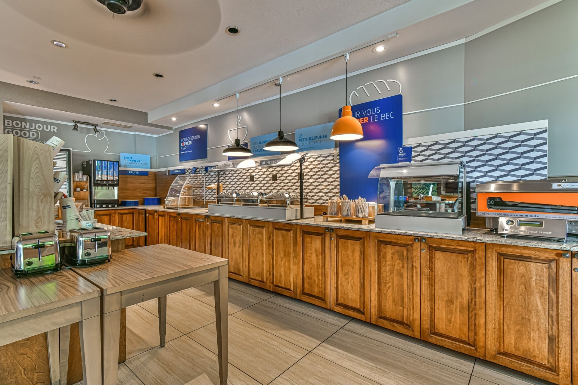 









160


Ch. du Curé-Deslauriers

, 441,
Mont-Tremblant,




QC
J8E1C9

