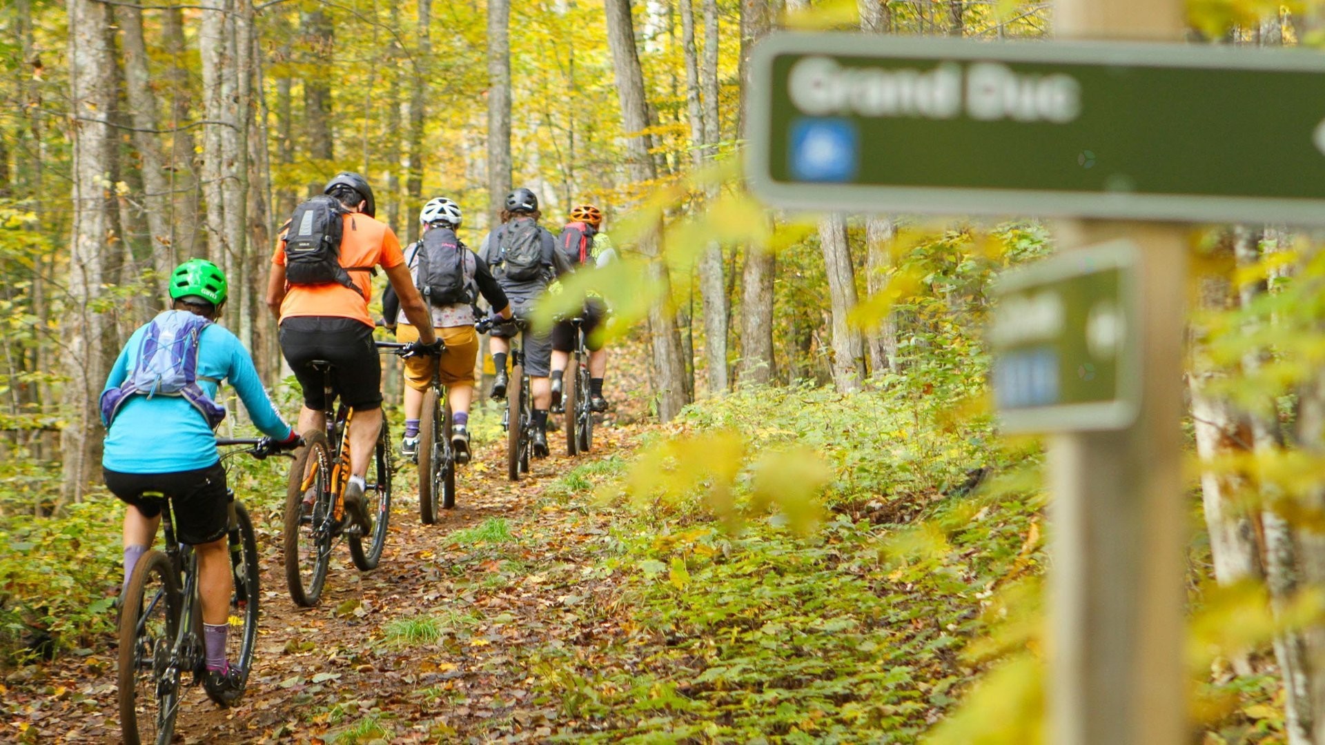









160


Ch. du Curé-Deslauriers

, 441,
Mont-Tremblant,




QC
J8E1C9


