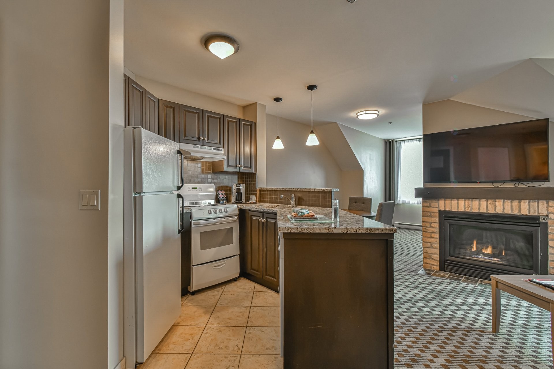 









160


Ch. du Curé-Deslauriers

, 441,
Mont-Tremblant,




QC
J8E1C9

