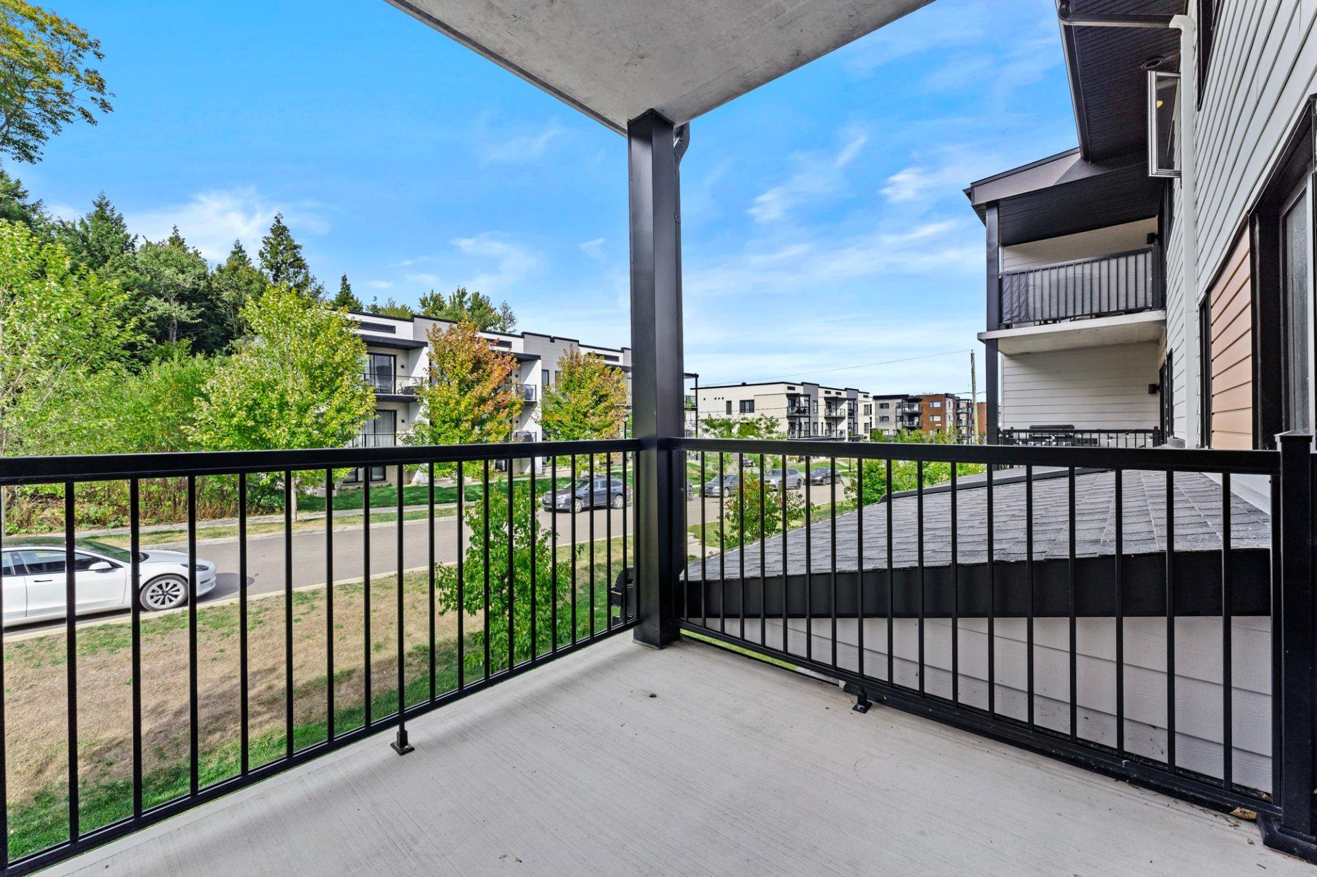 









900


Rue du Gisement

, 14,
Sherbrooke (Les Nations),




QC
J1H0N4

