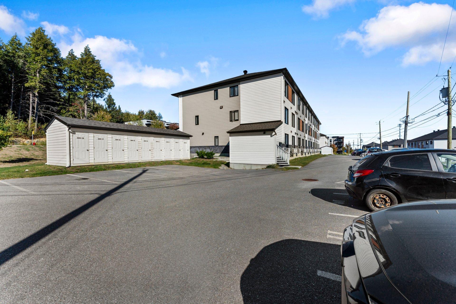 









900


Rue du Gisement

, 14,
Sherbrooke (Les Nations),




QC
J1H0N4

