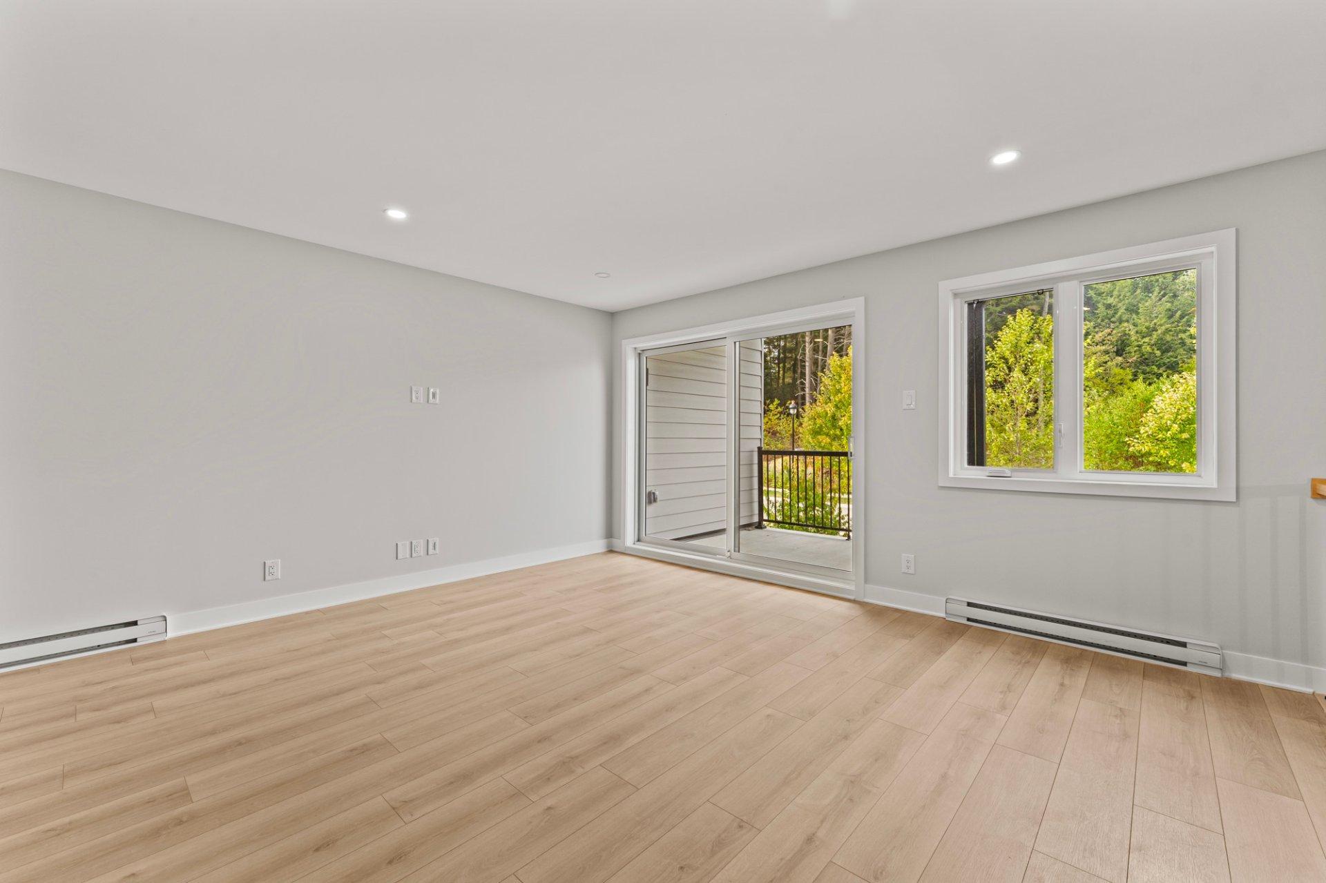 









900


Rue du Gisement

, 14,
Sherbrooke (Les Nations),




QC
J1H0N4

