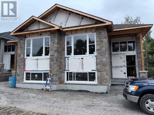 












10 MEADOW WOOD COURT

,
North Bay (Ferris),




Ontario
P1A4L5

