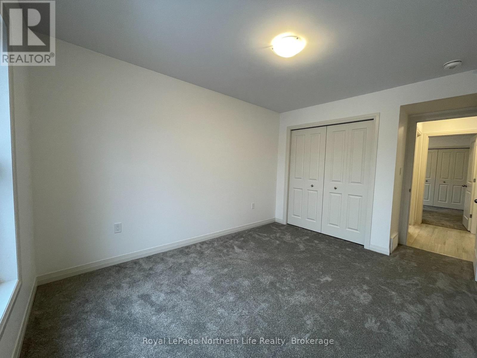 












10 MEADOW WOOD COURT

,
North Bay (Ferris),




Ontario
P1A4L5

