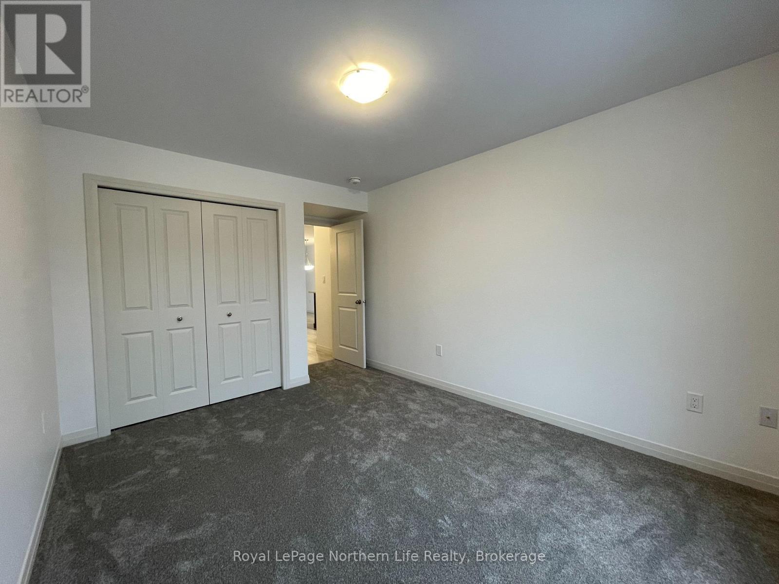 












10 MEADOW WOOD COURT

,
North Bay (Ferris),




Ontario
P1A4L5

