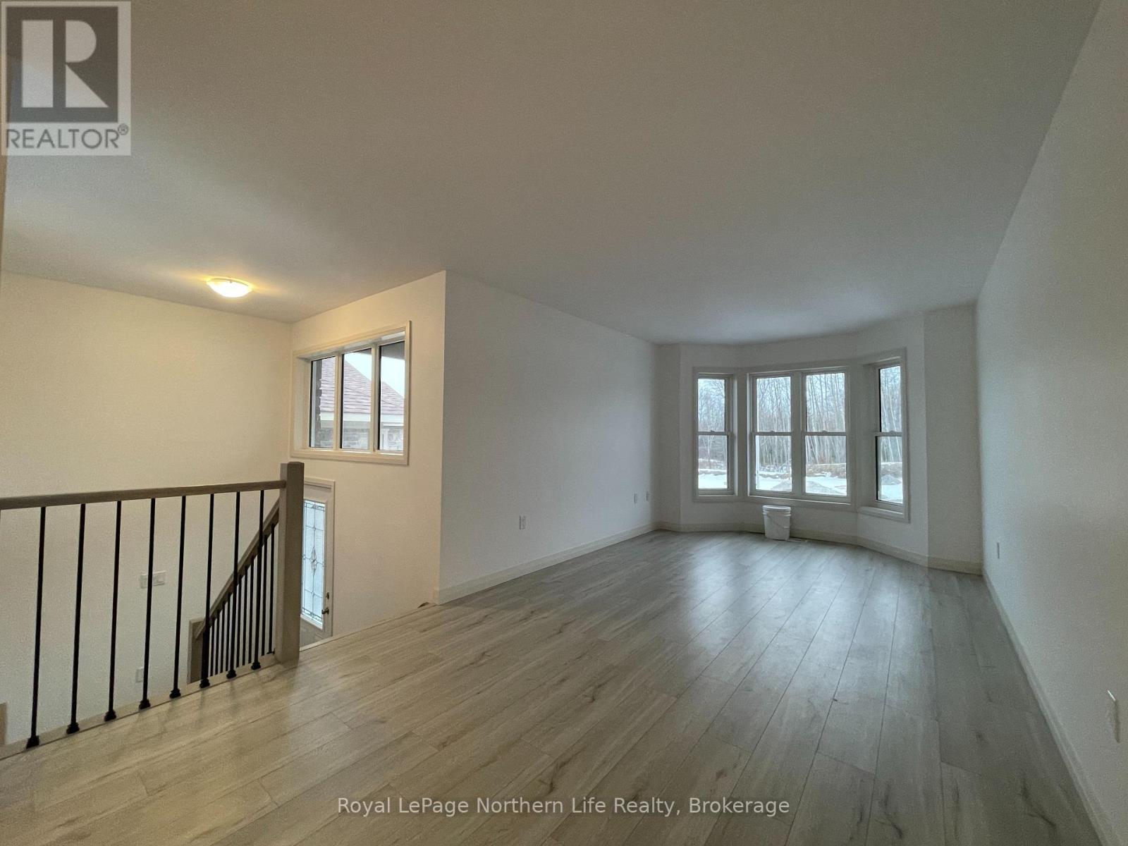 












10 MEADOW WOOD COURT

,
North Bay (Ferris),




Ontario
P1A4L5

