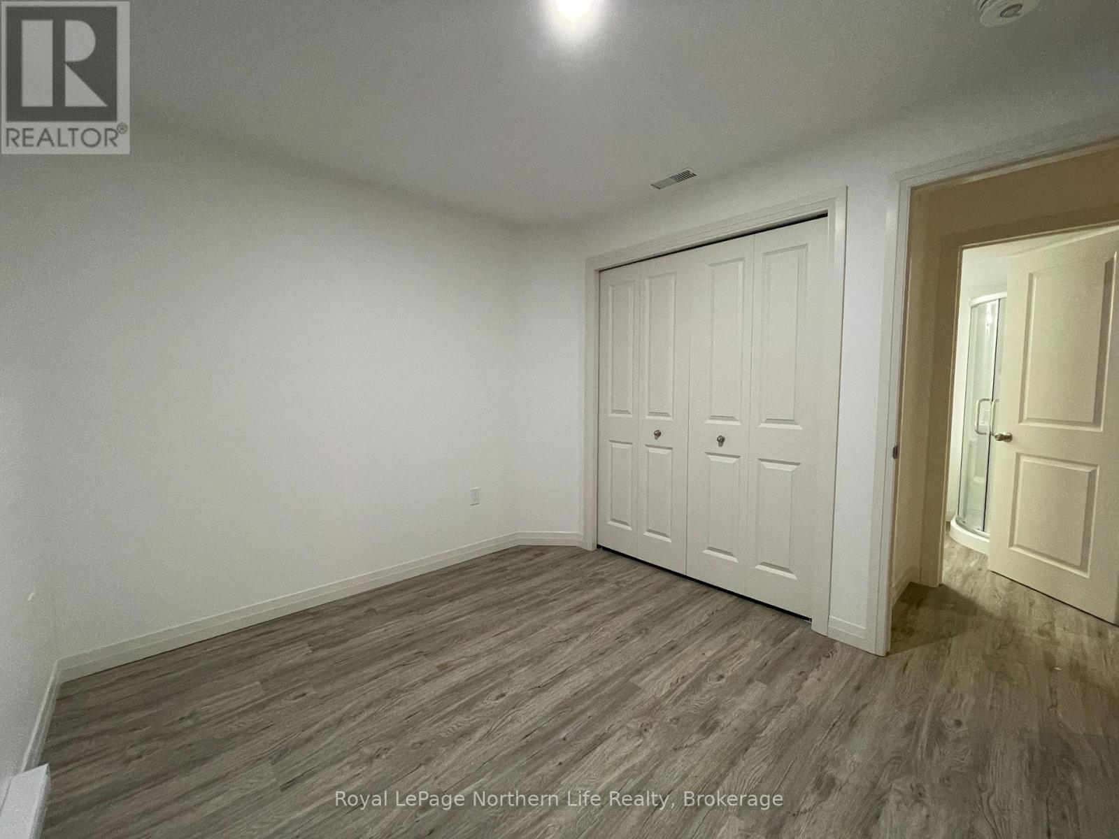 












10 MEADOW WOOD COURT

,
North Bay (Ferris),




Ontario
P1A4L5

