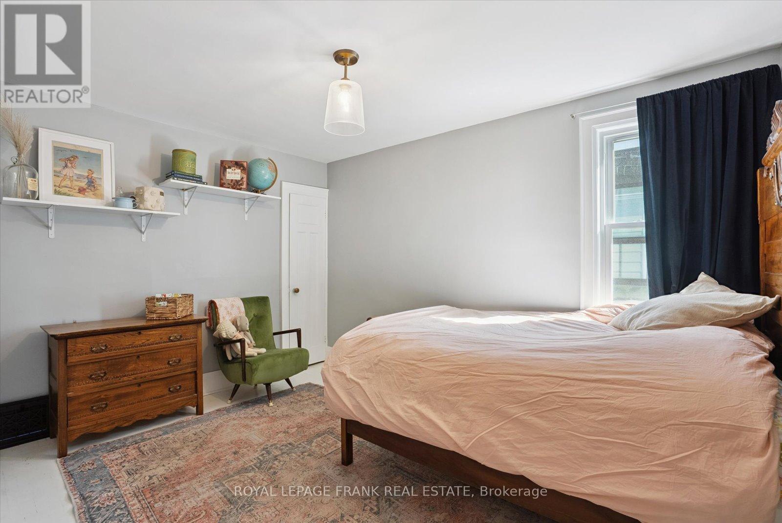 












108 GREENWOOD AVENUE

,
Toronto (South Riverdale),




Ontario
M4L2P6

